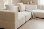 OMNÉ Sofa Close-Up